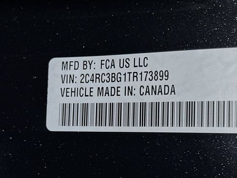 New 2026 Chrysler Pacifica Select AWD/4WD image 17