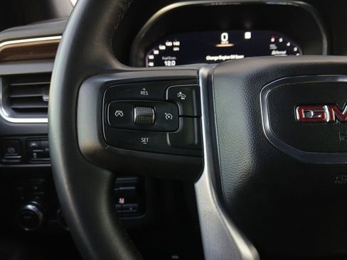 Used 2023 GMC Yukon XL SLE w/ Max Trailering Package AWD/4WD image 11