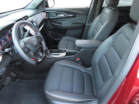 Used 2022 Chevrolet TrailBlazer RS w/ Technology Package image 14