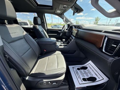 Certified 2024 GMC Sierra 1500 Denali w/ Denali Reserve Package AWD/4WD image 29