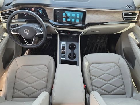 New 2026 Volkswagen Atlas SE FWD image 21
