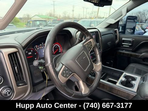 Used 2015 GMC Sierra 3500 Denali w/ Duramax Plus Package AWD/4WD image 10