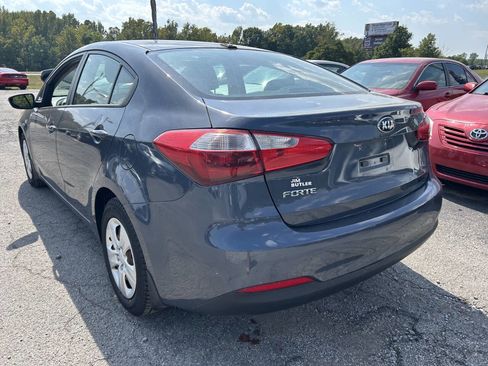 Used 2015 Kia Forte LX w/ Popular Package image 4