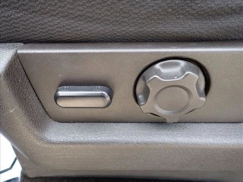 Used 2013 Ford F150 FX4 image 12