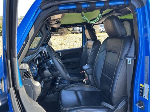 Used 2023 Jeep Gladiator Overland w/ Popular Equipment Package image 43
