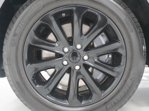 Used 2016 Land Rover Range Rover HSE AWD/4WD image 36