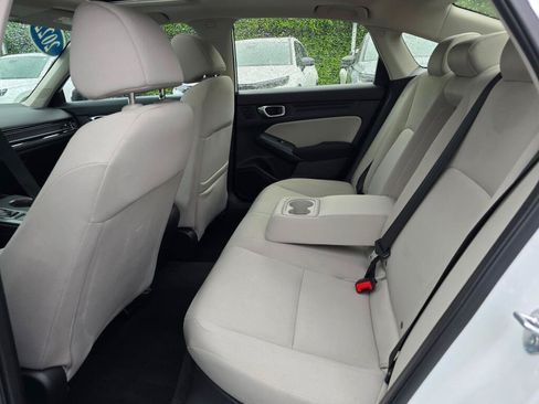 Used 2022 Honda Civic EX image 16