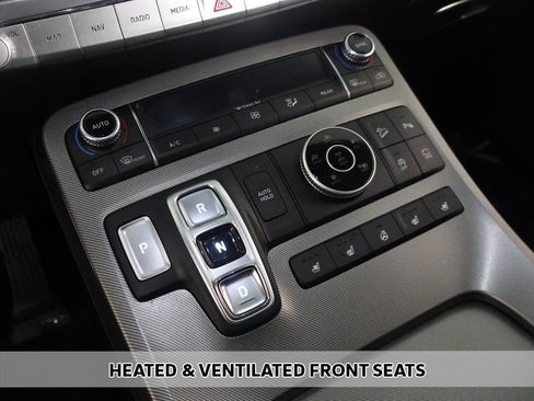 Used 2020 Hyundai Palisade Limited image 10