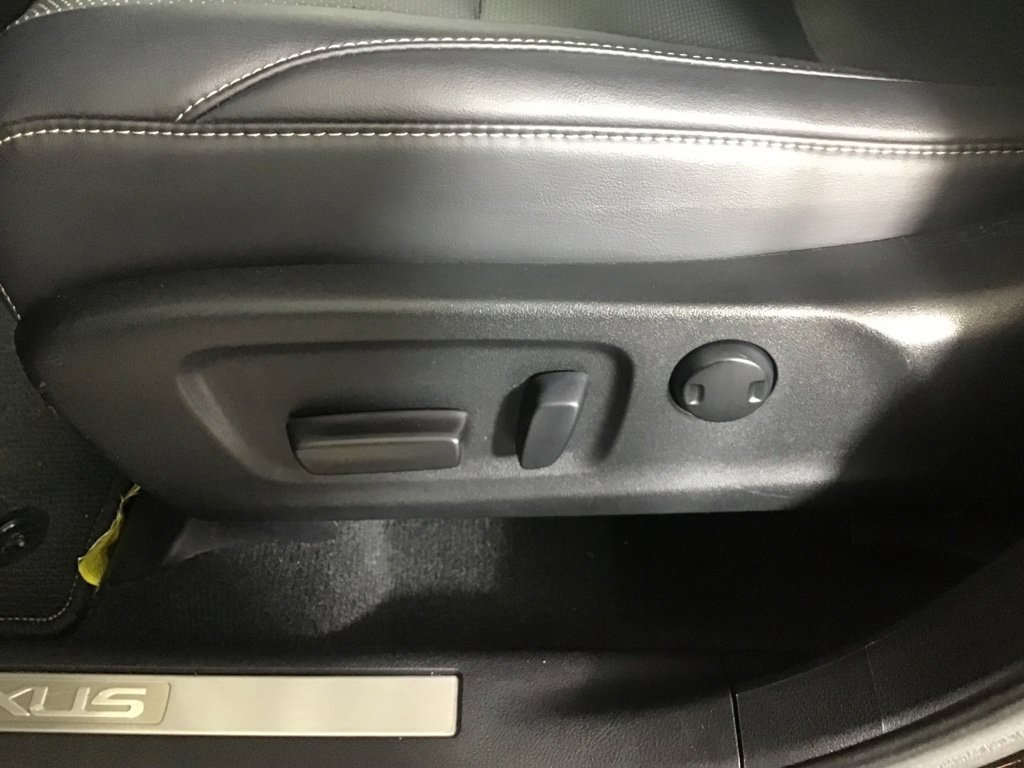 Used 2019 Lexus RX 350 AWD w/ Navigation Package image 29
