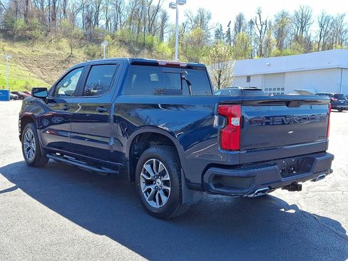 Used 2022 Chevrolet Silverado 1500 RST w/ Convenience Package II image 4