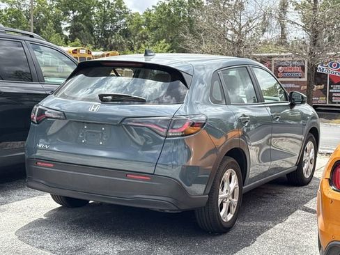 Used 2025 Honda HR-V LX image 6