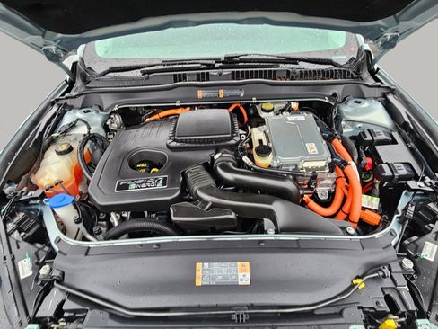 Used 2013 Ford Fusion Energi SE image 18