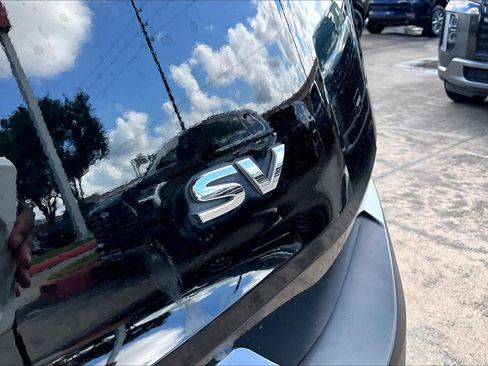 Certified 2023 Nissan Rogue SV FWD image 10