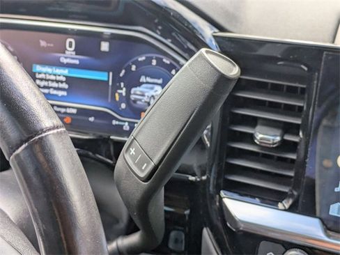 Used 2022 Chevrolet Silverado 1500 LT w/ Convenience Package II image 24