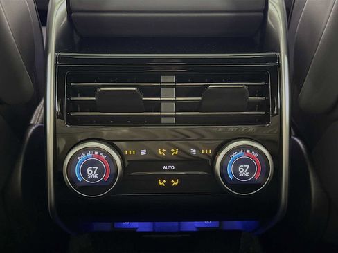 New 2026 Land Rover Range Rover SE AWD/4WD image 26