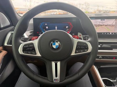 Used 2025 BMW X5 M Competition w/ Executive Package image 14