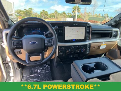 New 2026 Ford F250 XLT w/ XLT Premium Package AWD/4WD image 7
