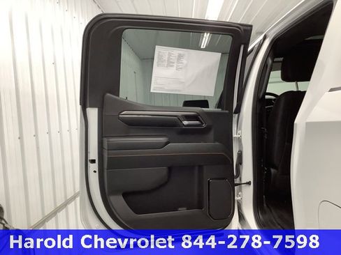 Used 2024 GMC Sierra 1500 AT4 w/ AT4 Preferred Package image 12