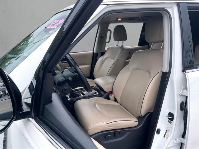 Used 2022 Nissan Armada SL w/ Captain's Chairs Package AWD/4WD image 27