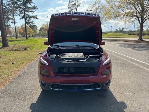 Used 2016 Jeep Cherokee Limited w/ Luxury Group image 20