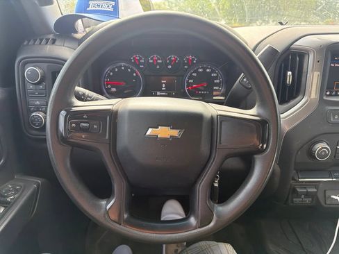 Used 2021 Chevrolet Silverado 2500 Custom w/ Custom Value Package AWD/4WD image 12