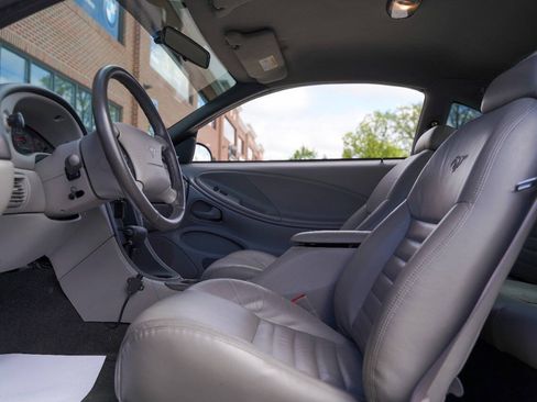 Used 2000 Ford Mustang GT image 14