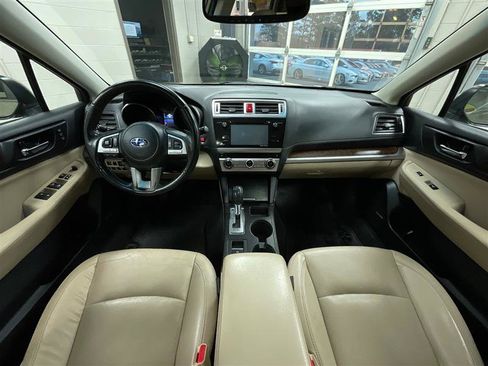 Used 2015 Subaru Outback 3.6R Limited image 21