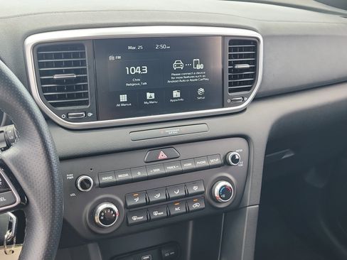 Used 2022 Kia Sportage Nightfall Edition image 30