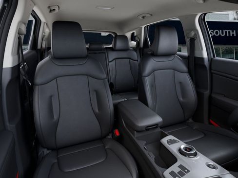 New 2026 Kia Sportage EX image 15