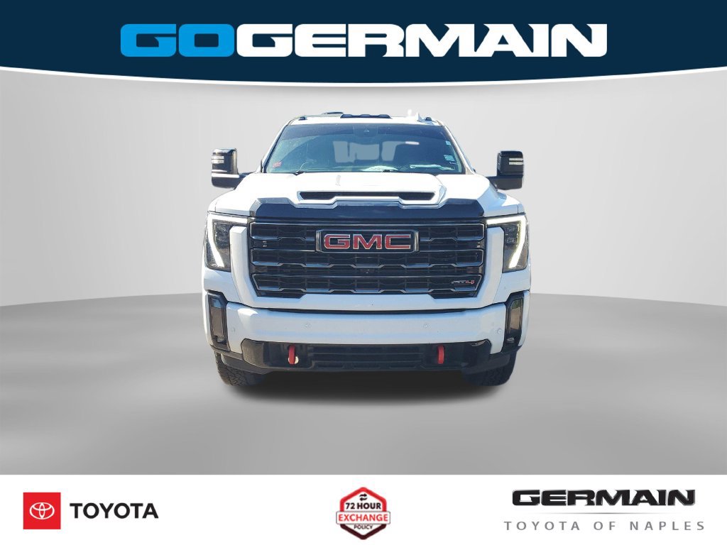 Used 2024 GMC Sierra 2500 AT4 w/ AT4 Premium Plus Package AWD/4WD image 3