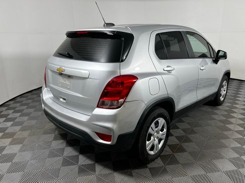 Used 2017 Chevrolet Trax LS image 5