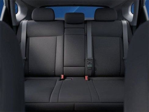 Certified 2025 Hyundai Kona SE image 15