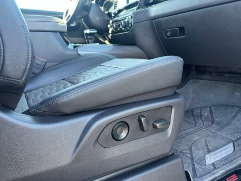 Used 2024 Chevrolet Silverado 1500 ZR2 AWD/4WD image 26