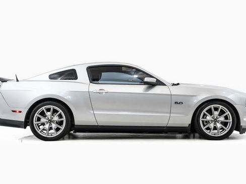 Used 2011 Ford Mustang GT Premium w/ 401A Rapid Spec Order Code RWD image 5