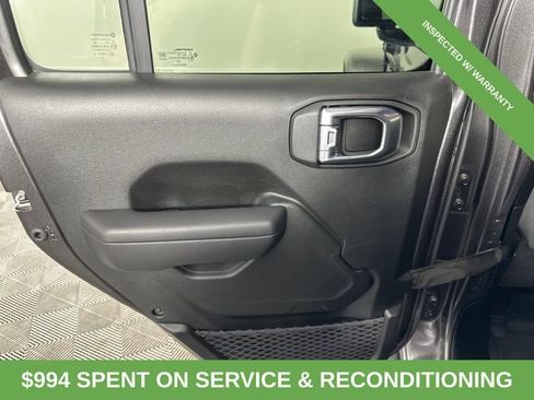 Used 2024 Jeep Wrangler Unlimited w/ Convenience Group AWD/4WD image 11