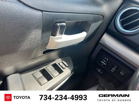 Used 2017 Toyota Tundra SR5 AWD/4WD image 16