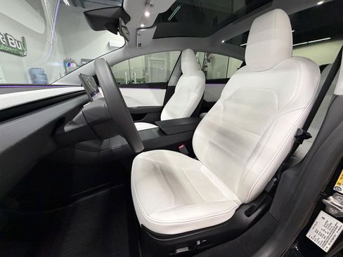 Used 2024 Tesla Model 3 Long Range AWD/4WD image 9