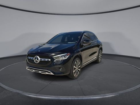 Used 2023 Mercedes-Benz GLA 250 image 4