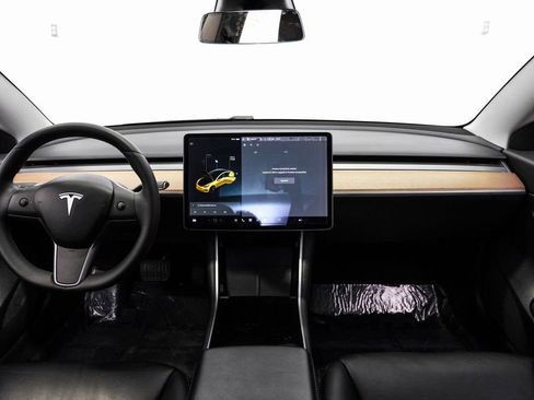 Used 2020 Tesla Model 3 Standard Range Plus image 14