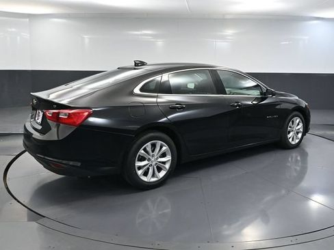 Used 2023 Chevrolet Malibu LT FWD image 4