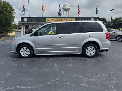 Used 2011 Dodge Grand Caravan Express w/ PWR Window Group FWD image 2