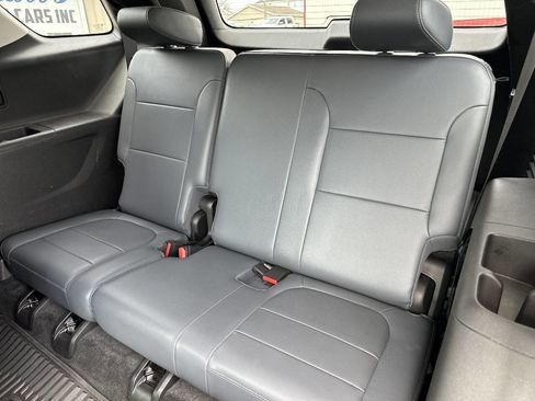 Used 2018 Chevrolet Traverse LT AWD/4WD image 7