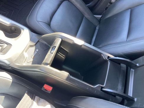 Used 2019 Chevrolet Colorado ZR2 image 24