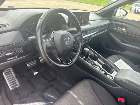 Used 2024 Honda Accord Sport image 18