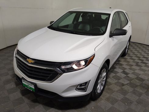 Used 2021 Chevrolet Equinox LS FWD image 15