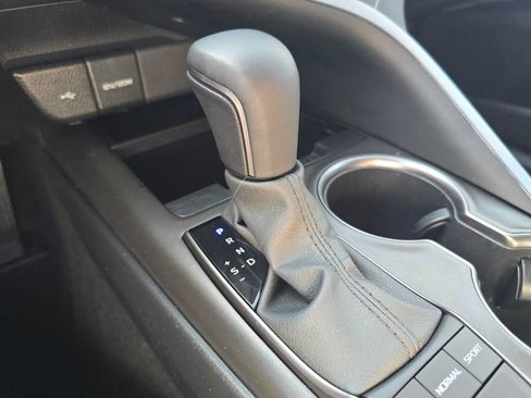 Certified 2024 Toyota Camry SE FWD image 35
