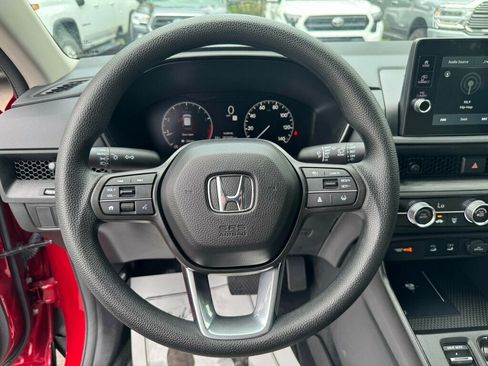 Used 2026 Honda CR-V LX image 5