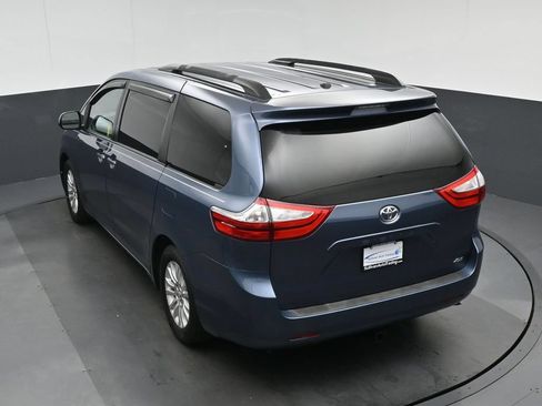 Used 2016 Toyota Sienna XLE FWD image 72