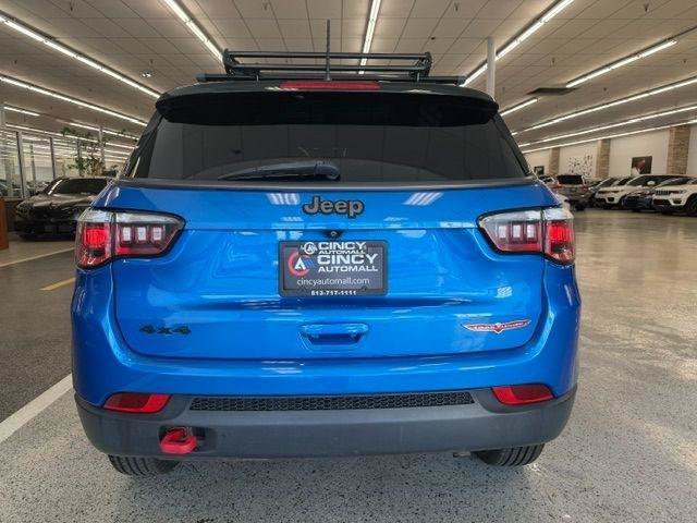 Used 2019 Jeep Compass Trailhawk w/ Cold Weather Group AWD/4WD image 5