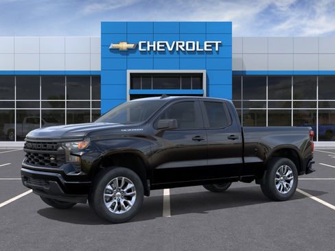 New 2026 Chevrolet Silverado 1500 Custom RWD image 3